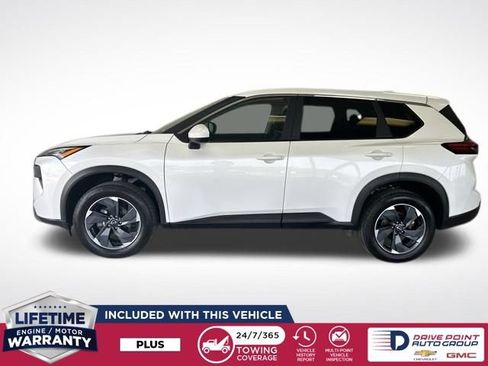 Used 2024 Nissan Rogue SV AWD/4WD image 5