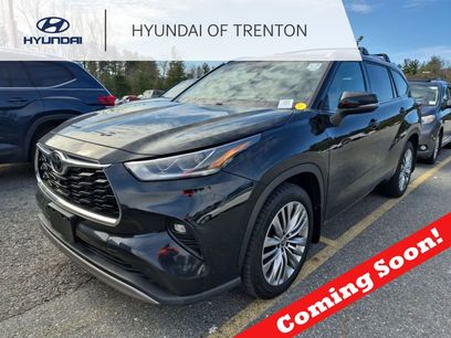 Used 2022 Toyota Highlander Platinum