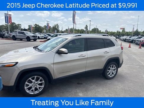 Used 2015 Jeep Cherokee Latitude FWD image 1