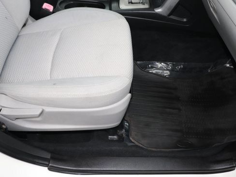 Used 2015 Subaru Forester 2.5i w/ Alloy Wheel Package image 24