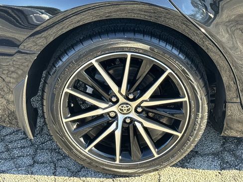 Used 2022 Toyota Camry SE image 17