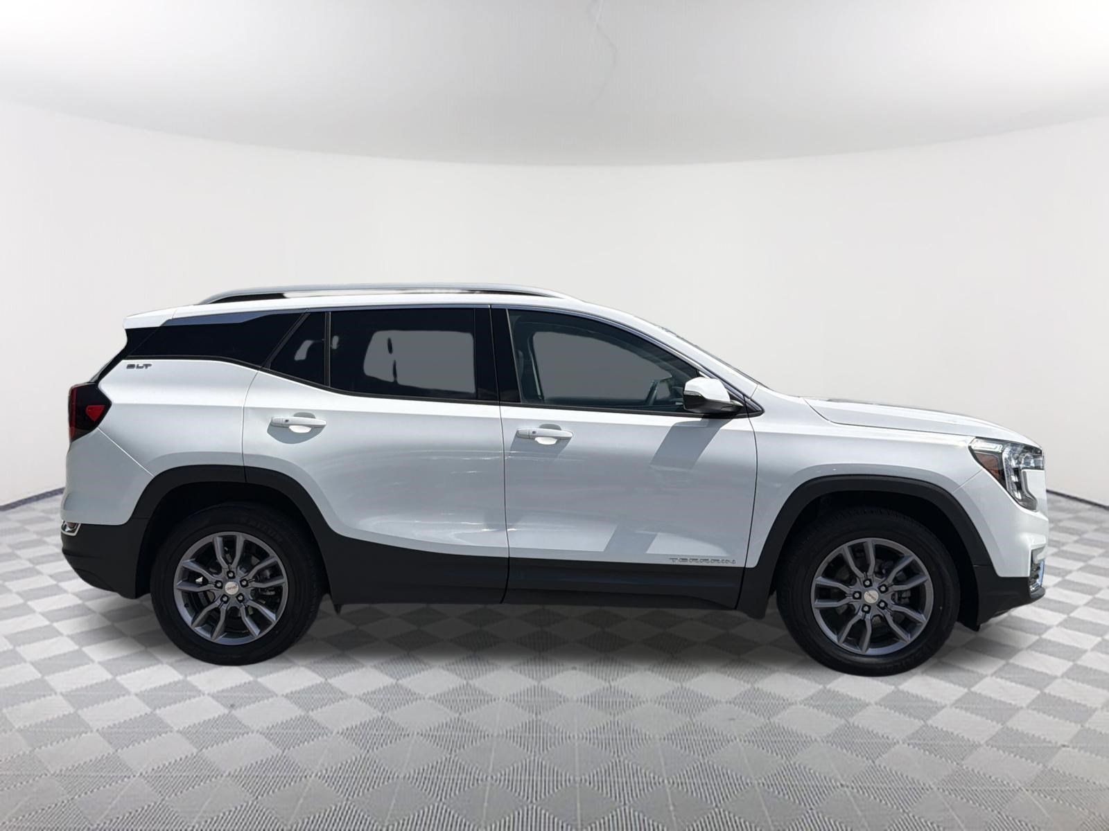 Certified 2023 GMC Terrain SLT AWD/4WD image 7