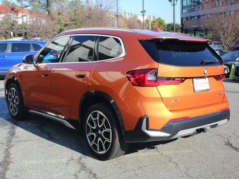 Used 2025 BMW X1 xDrive28i w/ Premium Package image 6