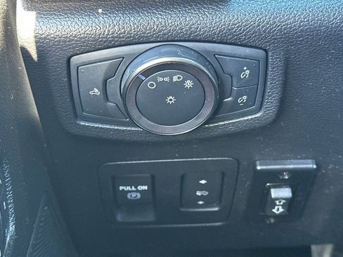 Used 2019 Ford F150 Raptor w/ Equipment Group 802A Luxury AWD/4WD image 32