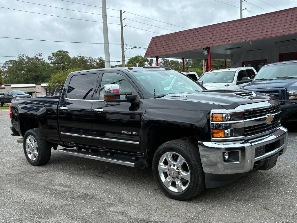 Used 2017 Chevrolet Silverado 2500 LTZ w/ Duramax Plus Package AWD/4WD image 7