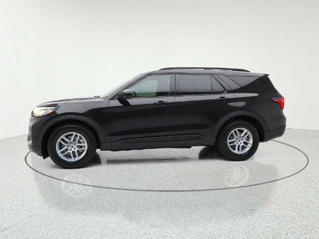 Certified 2026 Ford Explorer Active RWD image 4