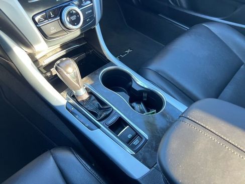 Used 2020 Acura TLX image 26