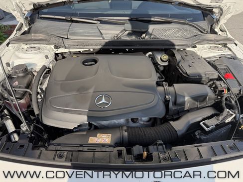 Used 2018 Mercedes-Benz GLA 250 4MATIC image 13