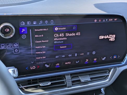 Used 2026 Chevrolet Equinox EV LT image 16