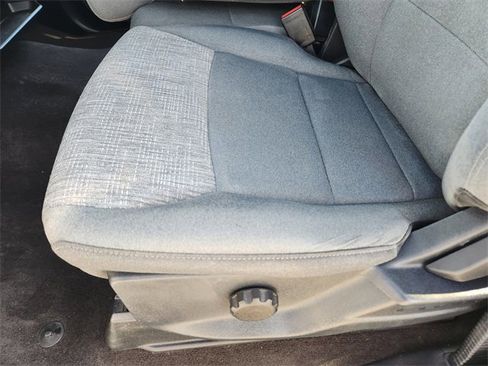 Used 2022 Ford F150 XLT image 23