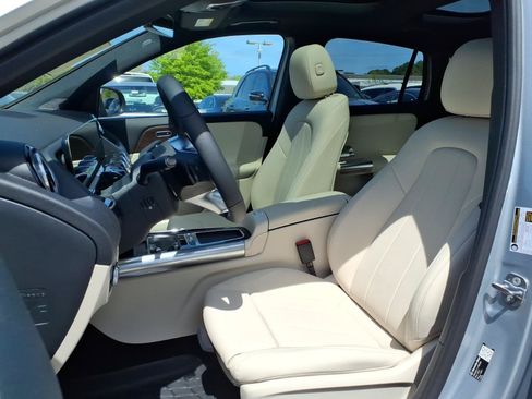 New 2026 Mercedes-Benz GLA 250 image 11