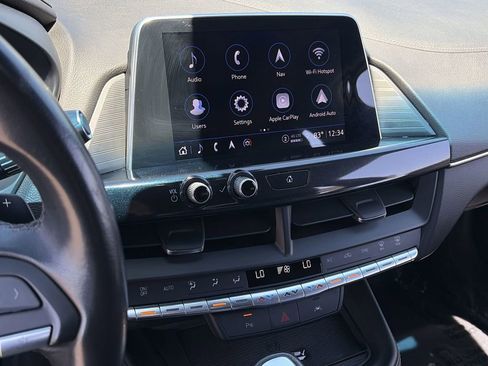 Used 2022 Cadillac CT4 Luxury w/ Sun And Sound Package RWD image 14
