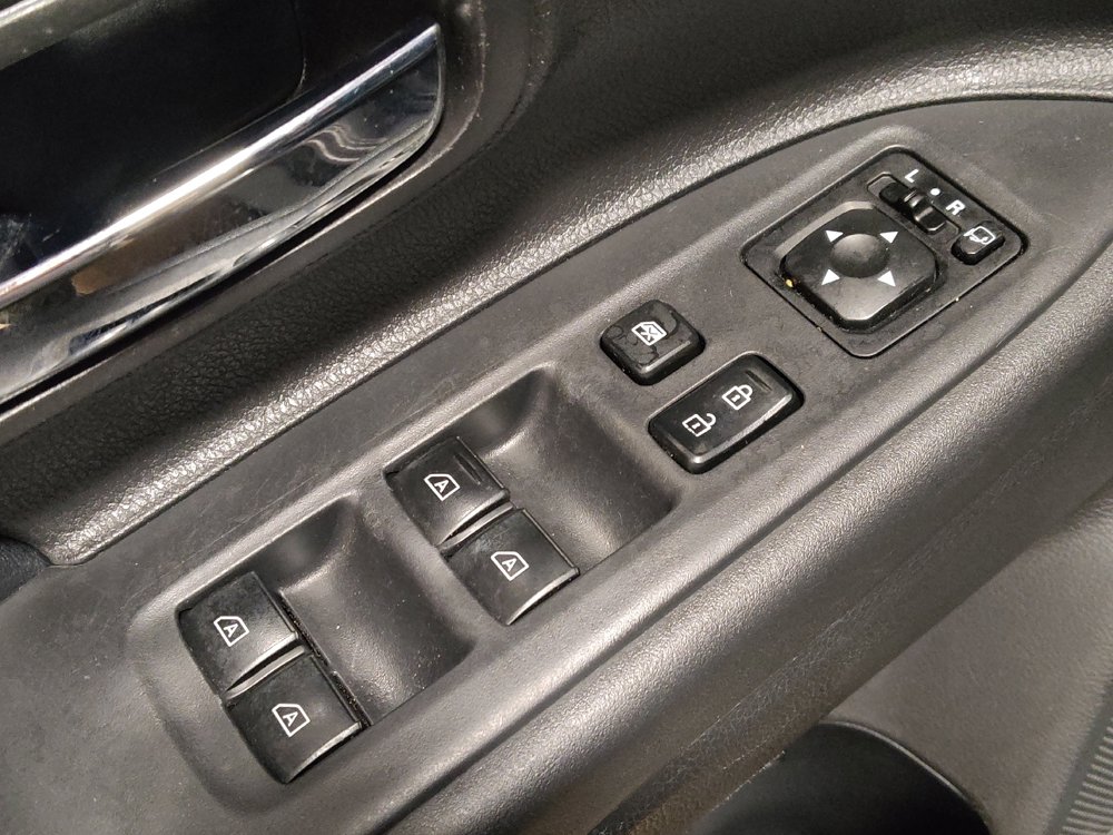 Used 2019 Mitsubishi Outlander SEL FWD image 27