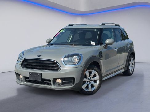 Used 2019 MINI Cooper Countryman FWD image 2