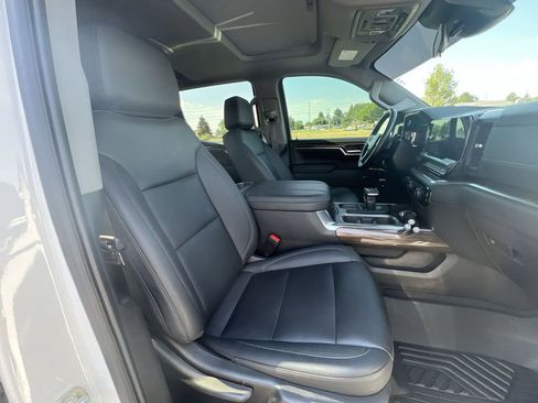 Used 2023 Chevrolet Silverado 1500 LT Trail Boss w/ LT Trail Boss Premium Package image 29