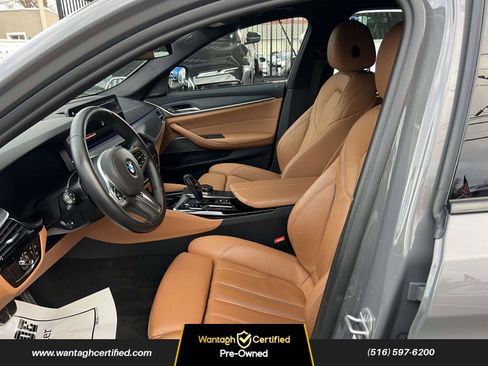 Used 2022 BMW 540i xDrive w/ Executive Package image 11