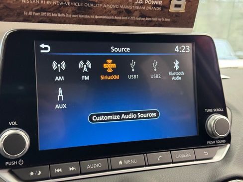 New 2025 Nissan Sentra SR image 23