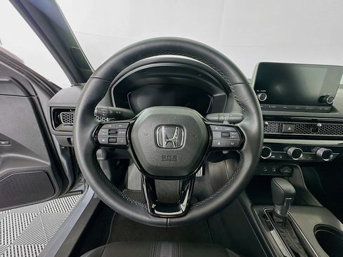 Used 2025 Honda Civic Sport image 13