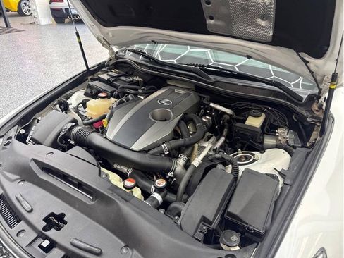 Used 2016 Lexus IS 200t w/ F Sport Package RWD image 24
