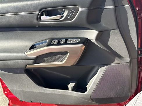 Certified 2024 Nissan Pathfinder Platinum image 20