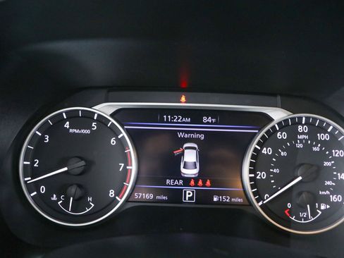 Used 2024 Nissan Sentra SV FWD image 15