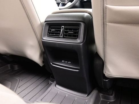 Used 2024 Honda CR-V EX-L image 32