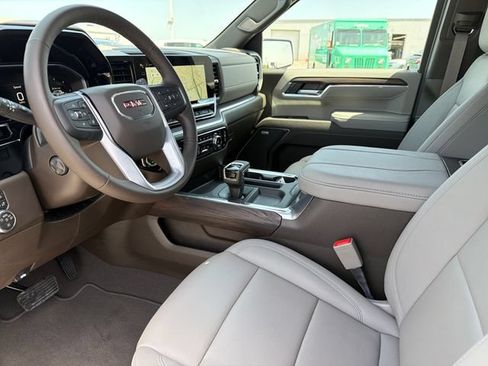 New 2026 GMC Sierra 1500 SLT w/ SLT Premium Plus Package AWD/4WD image 18