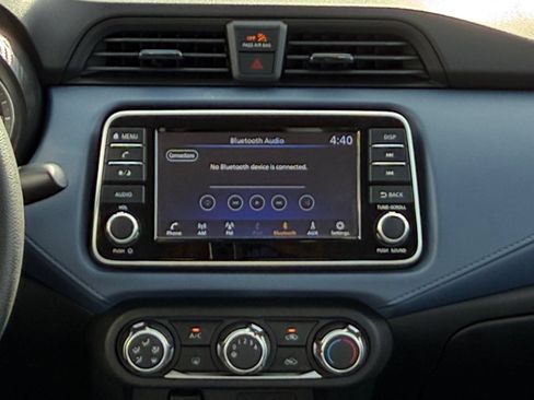Used 2025 Nissan Versa SV FWD image 20