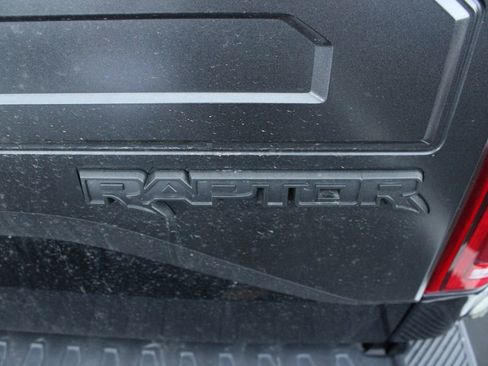 Used 2018 Ford F150 Raptor w/ Equipment Group 802A Luxury AWD/4WD image 6