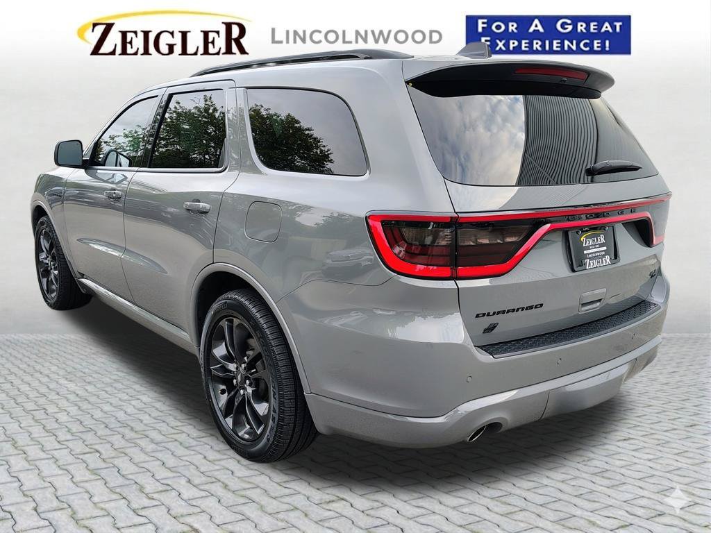 Used 2023 Dodge Durango R/T AWD/4WD image 8