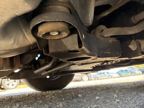 Used 2002 Buick Le Sabre Custom image 16