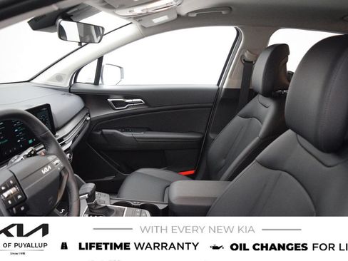 New 2026 Kia Sportage EX FWD image 10