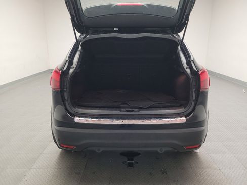 Used 2019 Nissan Rogue Sport SV w/ Technology Package image 29