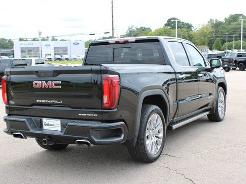 Used 2021 GMC Sierra 1500 Denali w/ Denali Ultimate Package AWD/4WD image 17
