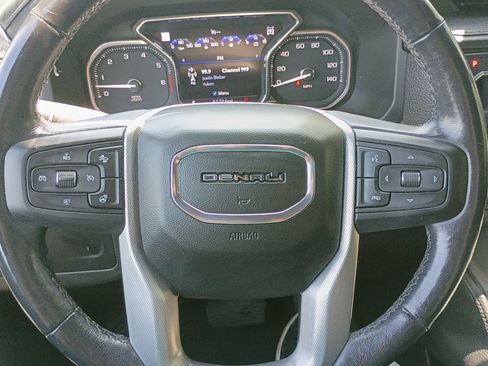 Used 2021 GMC Yukon XL Denali AWD/4WD image 24