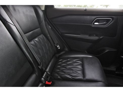 Used 2023 Nissan Rogue Platinum w/ Platinum Premium Package FWD image 15