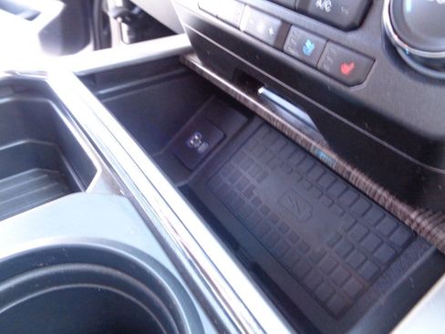 Used 2020 Ford F450 Lariat w/ Lariat Ultimate Package image 89