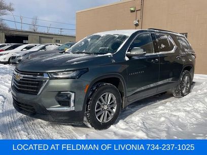 Used 2023 Chevrolet Traverse LT
