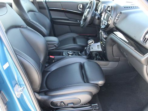 Used 2019 MINI Cooper Countryman SE w/ Premium Package image 19