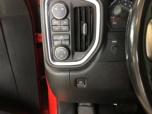 Used 2019 Chevrolet Silverado 1500 LT w/ All-Star Edition image 41