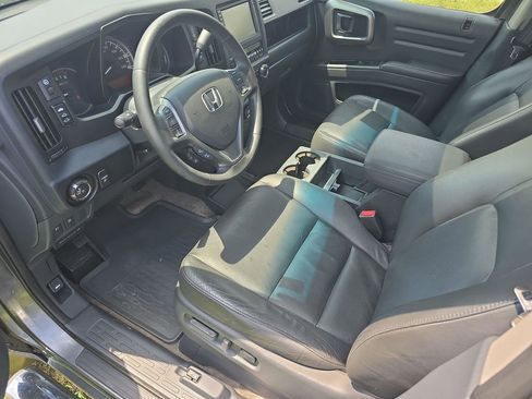 Used 2011 Honda Ridgeline RTL image 4