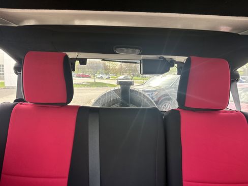 Used 2017 Jeep Wrangler Unlimited Sport w/ Quick Order Package 24S AWD/4WD image 30