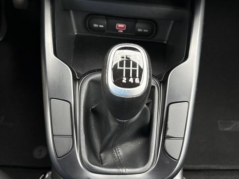 Used 2021 Kia Soul LX FWD image 23
