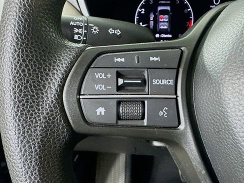 Certified 2024 Honda HR-V LX image 9