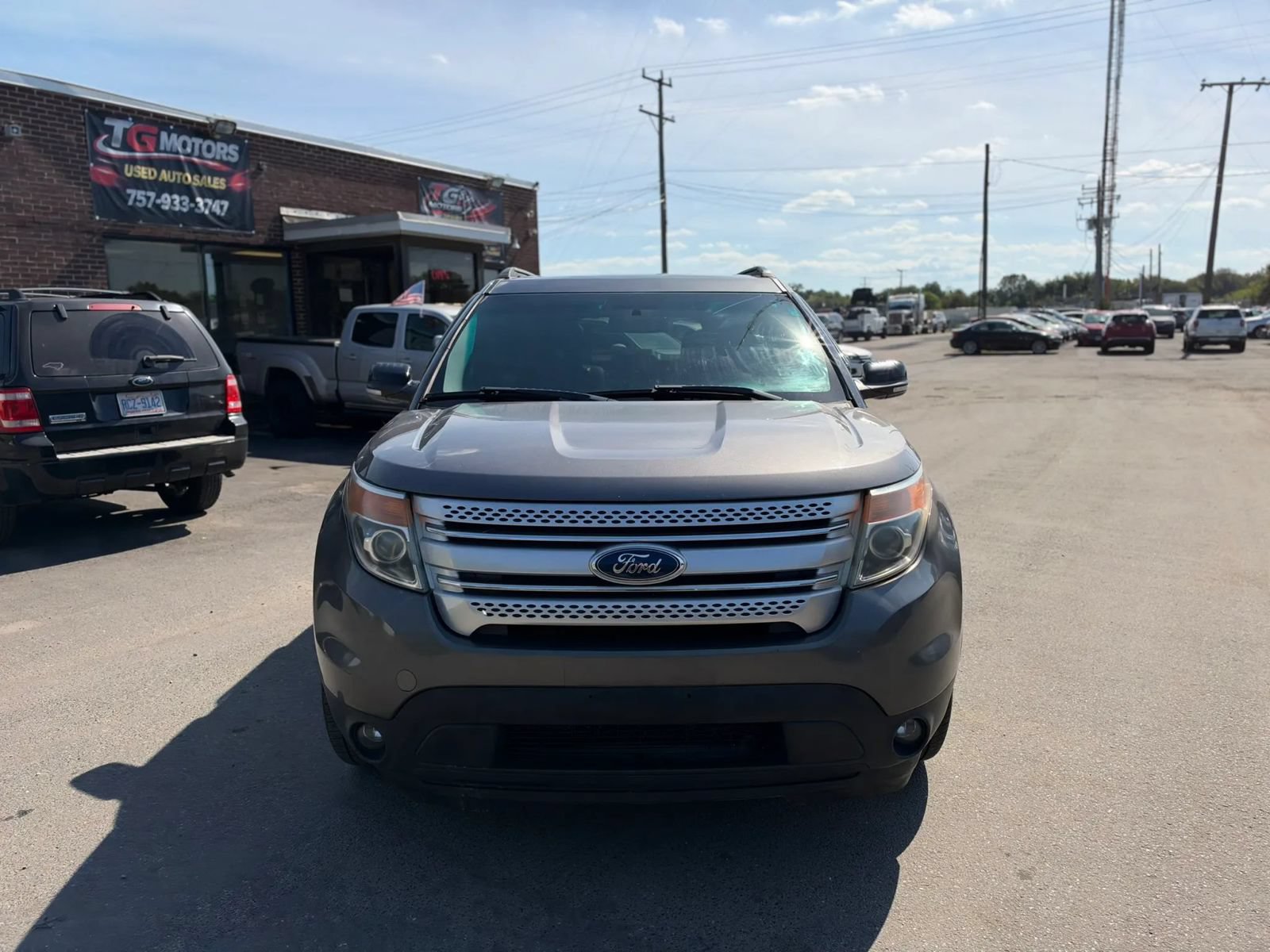 Used 2013 Ford Explorer XLT AWD/4WD image 8