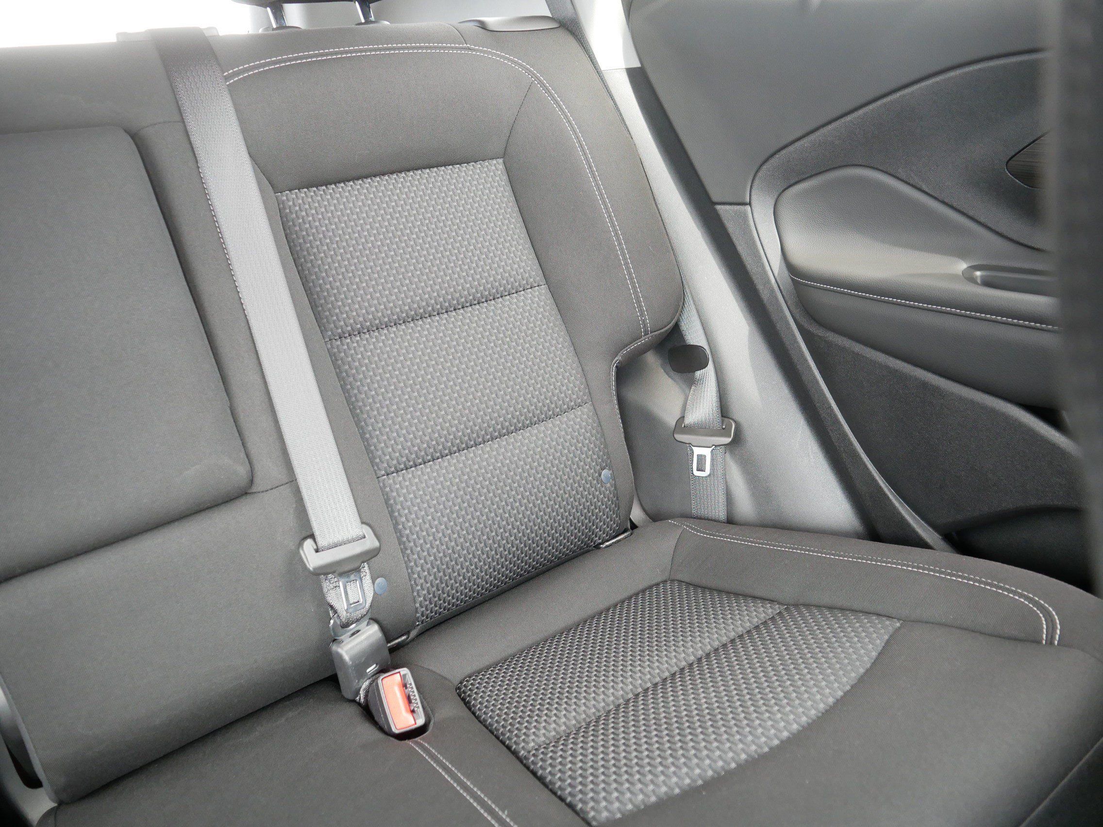 Used 2023 GMC Terrain SLE w/ Driver Convenience Package AWD/4WD image 14