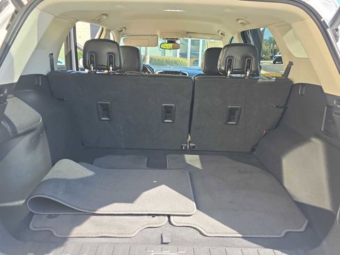 Used 2020 GMC Terrain SLT w/ Preferred Package image 26