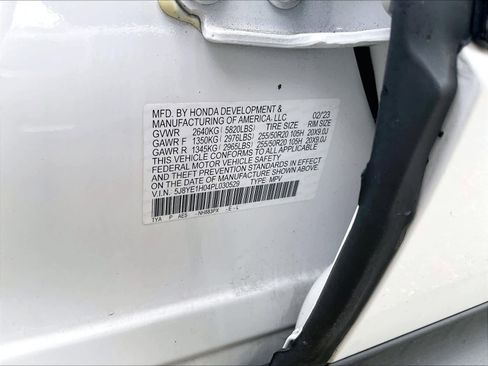 Used 2023 Acura MDX A-Spec image 34
