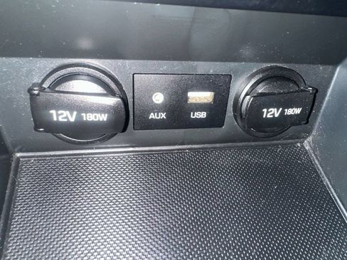 Used 2018 Hyundai Elantra SEL FWD image 24