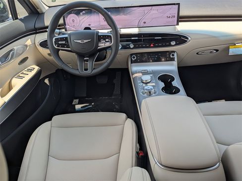 New 2026 Genesis GV70 2.5T Select image 14